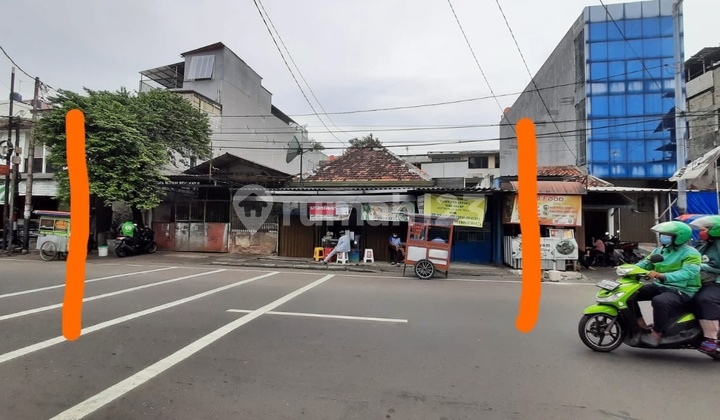 Rumah Tua 1 Lantai SHM di Kramat Sentiong, Jakarta Pusat