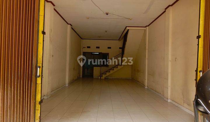 Ruko di Harapan Indah, Bekasi 130 m Bagus 2