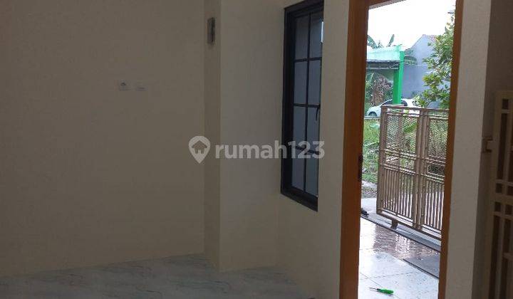 Rumah Baru SHM di Kavling Kelapa Dua , Bekasi 2