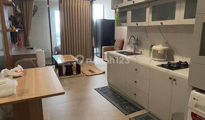 Apartement Menara Jakarta 2 BR Furnished Bagus 1