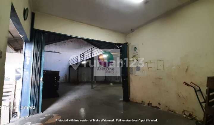 Gudang 2 Lantai Dekat Akses Tol Bebas Banjir di Pondok Kelapa, Jakarta Timur Gudang 2 Lantai Dekat Akses Tol Bebas Banjir di Pondok Kelapa, Jakarta Timur