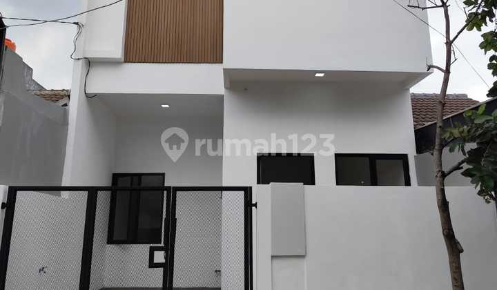 Rumah 2 Lantai SHM di Pesona Anggrek, Bekasi Rumah 2 Lantai SHM di Pesona Anggrek, Bekasi