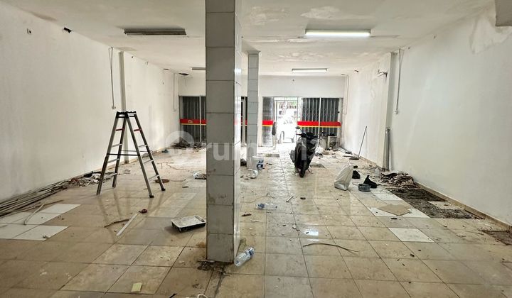 For Rent 2-Storey Commercial Unit Formerly a Minimarket in Pondok Kelapa, East Jakarta (davidsb) For Rent 2-Storey Commercial Unit Formerly a Minimarket in Pondok Kelapa, East Jakarta (davidsb)