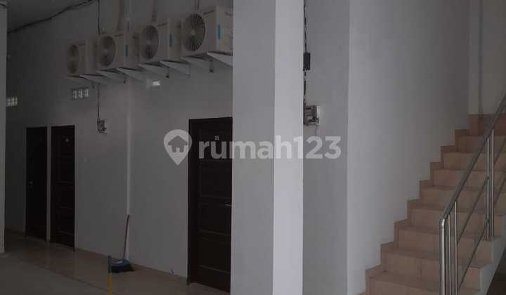 Kost 3 Lantai SHM di Pademangan, Jakarta Utara