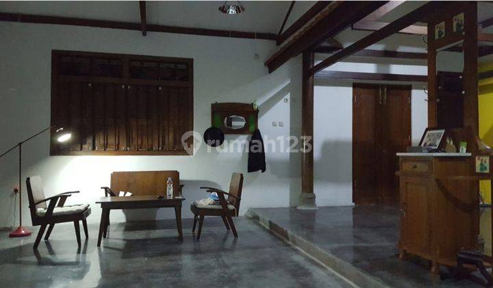 Di Jual Rumah Pondopo Lokasi Strategis Halaman luas dan Asri