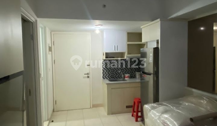 Apartement The Springlake Summarecon Bekasi 2 BR Semi Furnished Baru 3