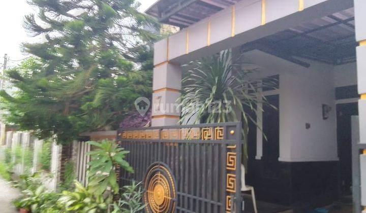 Rumah 2 Lantai Sudah Renovasi Furnished di Perumnas 1 Kranji, Bekasi 10
