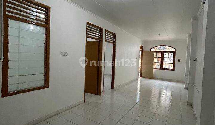 Rumah 2 Lantai di Kelapa Gading, Jakarta Utara 2