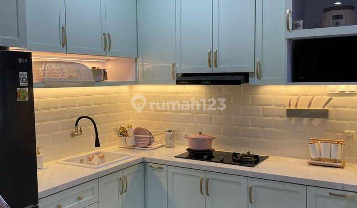 Rumah Full Furnished By Design Interior Ternama, Mewah Modern 2