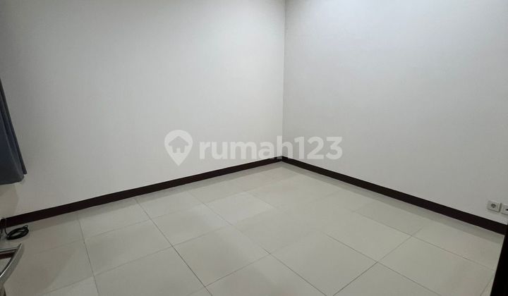 Beautiful Minimalist House Ready to Live In (Newly Renovated) in Pulomas.