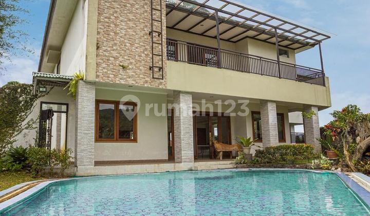 Dijual Villa di Cisarua Puncak
