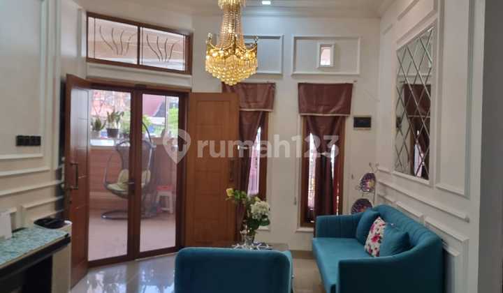 Dijual Rumah Hoek Di Dukuh Zamrud Mustika Jaya,Kota Bekasi.  2