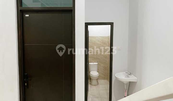 Dijual Rumah di Sektor V Pondok Ungu Permai 2