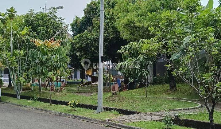 Dijual Rumah di Cluster Aralia, Harapan Indah, Bekasi 2