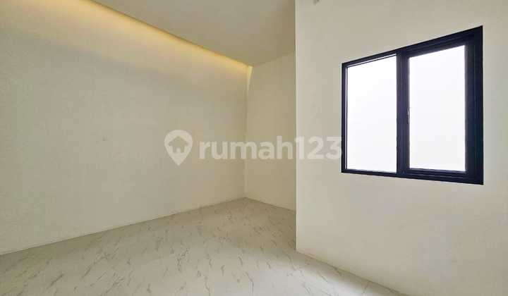 Rumah Modern Minimalis 2 Lantai Bulevar Hijau, Harapan Indah 2