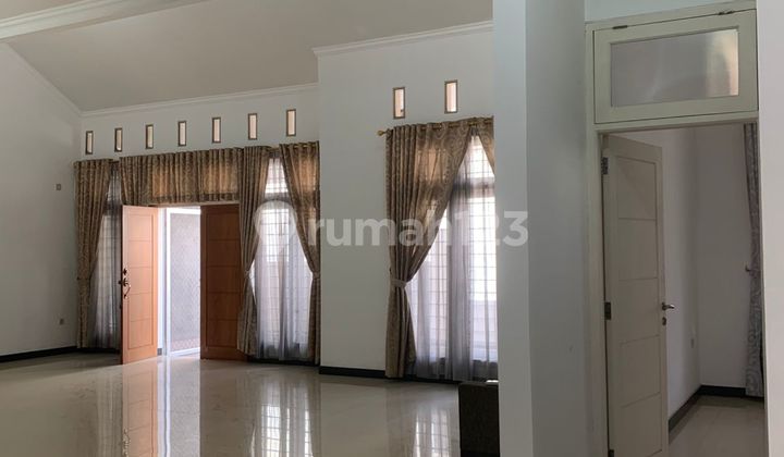 Rumah Hoek Pondok Kopi Jakarta Timur 2