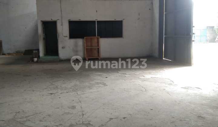 Warehouse for rent in Bitung, Tangerang area. Warehouse for rent in Bitung, Tangerang area.