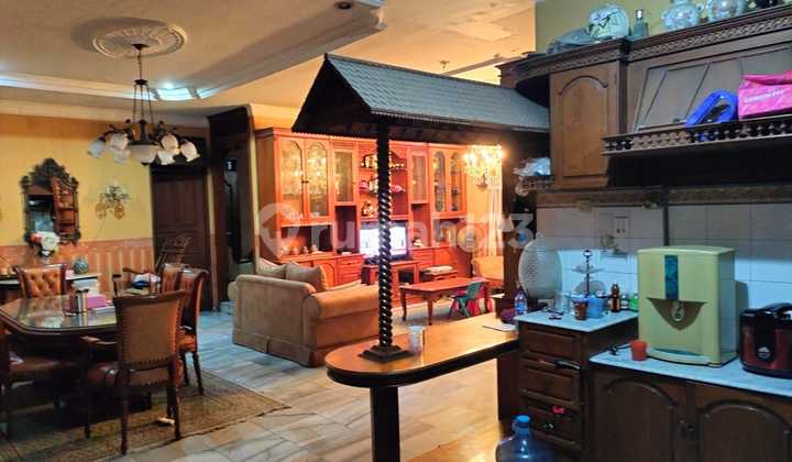 For Sale: House in Taman Berdikari Sentoso Complex, Central Jakarta 2