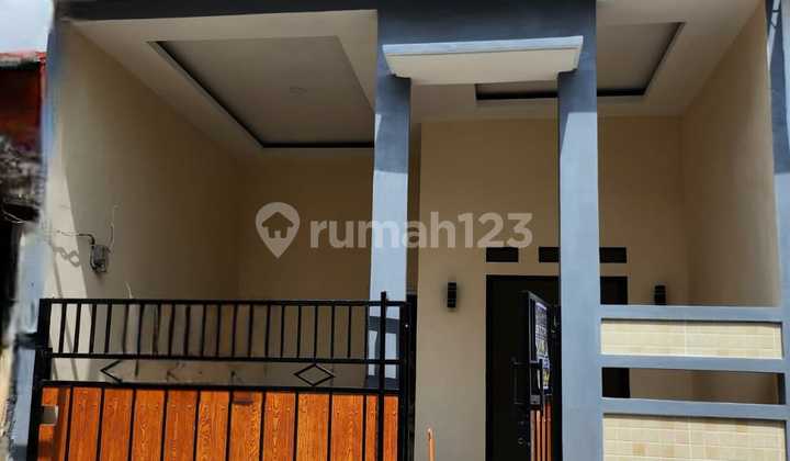 Dijual rumah di sektor v pondok ungu permai 1