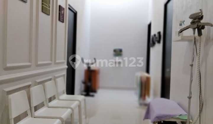 For sale, a beautiful fully furnished house ready to occupy in Taman Century 1, Pekayon, South Bekasi. 2