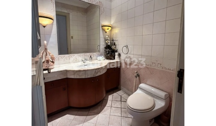 Di Jual Rumah Sultan di Cluster Sanur di Bukit Gading Villa Kelapa Gading di Jakarta Utara 2