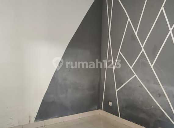 Disewakan Rumah di Cluster Aralia, Harapan Indah, Bekasi 2