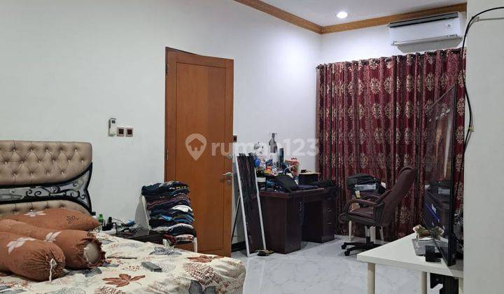 Dijual Rumah di Jatiwaringin Jl Elang Malindo 12