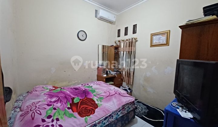 For Sale South-Facing Hook House 145 sqm in Pulo Gebang, East Jakarta 2