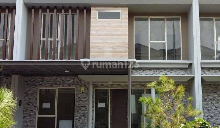 Dijual Di Sewakan Rumah 2 Lantai di Jgc Cluster North Missisipi Cakung Timur  1