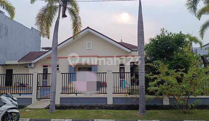 Dijual Rumah di Cluster Aralia, Harapan Indah 1
