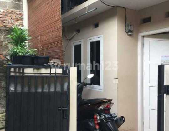 Dijual Rumah di Bintara 8 1