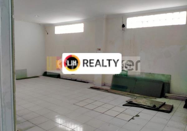 Jual / Sewa Ruko di Mt Haryono Semarang. Harga Sewa Rp. 450Jt/Th 2