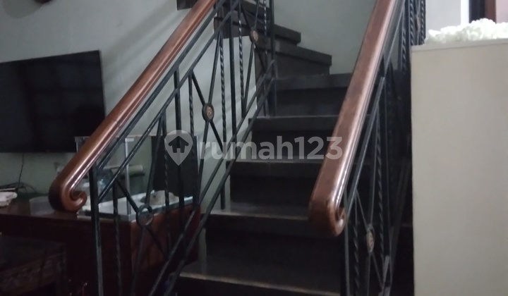 Rumah Daerah Wijaya Bu 2