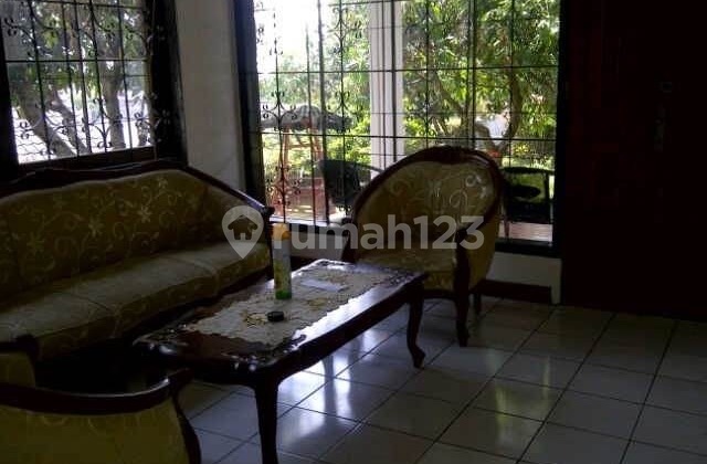 For Sale Spacious House in Gegerkalong Complex, West Bandung 2
