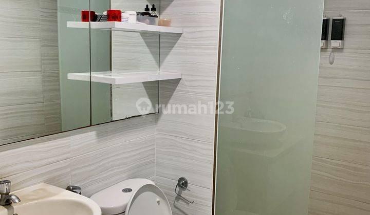 Dijual Apartemen THE NEST APARTEMENT 2 Kamar Tidur Furnished Bagus