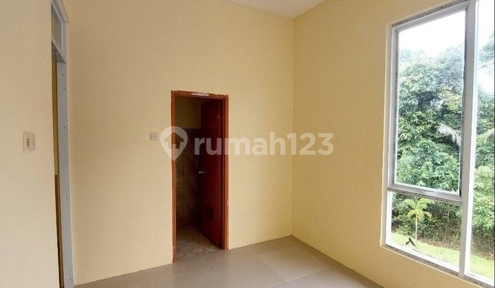 Invest bagus, Rumah masa depan, dekat Stasiun dan exit tol.  10
