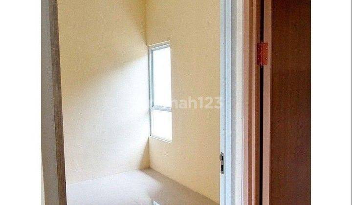Rumah bisa unt toko, Akses mudah dgn kreta dan Jalan tol.  10