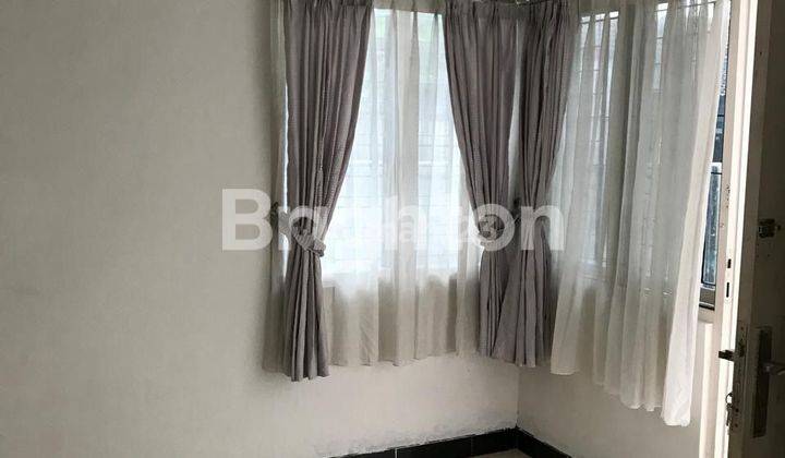 RUMAH 1.5 LANTAI , SUDAH RENOVASI DI TLOGOMUKTI PEDURUNGAN - SEMARANG 1