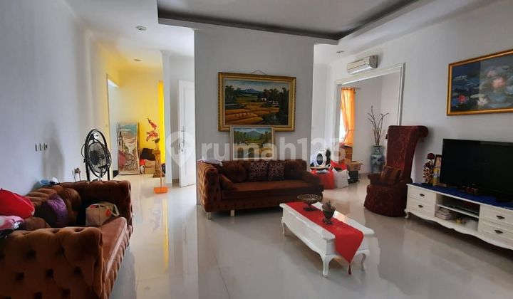 Sell ready-to-live beach house in Pantai Indah Kapuk