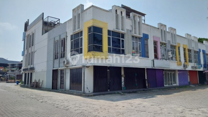 Ruko 2 Lantai Posisi Hook Satria Square di Raya Karang Satria, Bekasi 1