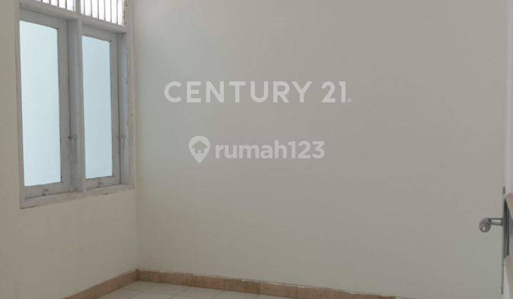 Rumah 2 Lantai Di Metland Menteng Cakung Jakarta Timur 2