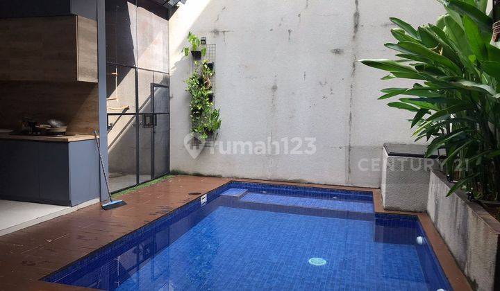 Rumah Private Pool Di Cluster Adara Harapan Indah 2