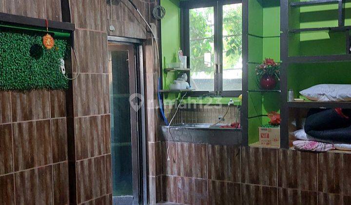 foto lainnya jual rumah besar ex kos2an