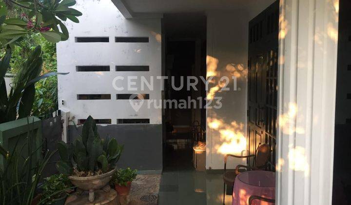 Di Jual Rumah Cantik 2 Lantai Di Pulomas Jakarta Timur  2