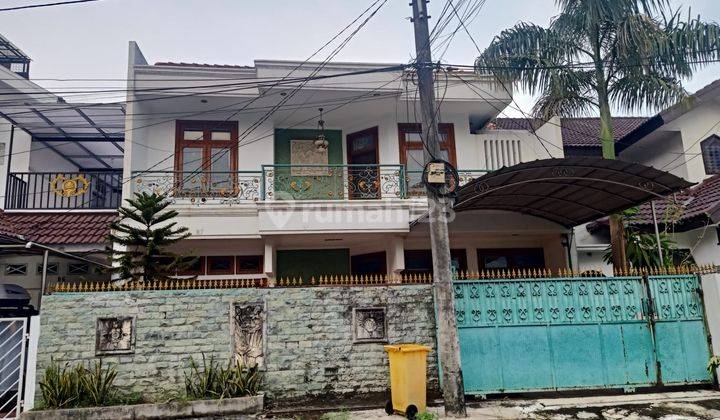 Dijual Rumah Bagus Ada 2 Lantai Row Jalan Luas Di Cipinang, Jakarta Timur 1