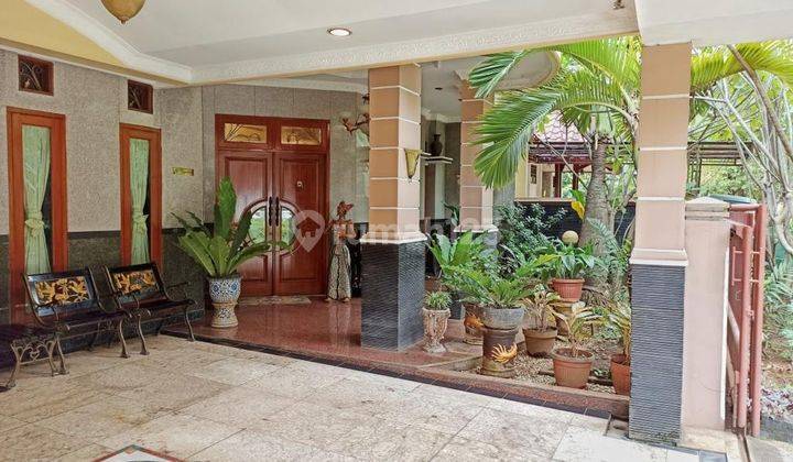 Dijual Rumah Old Money Vibes Di Taman Bougenville Caman, Kota Bekasi 1