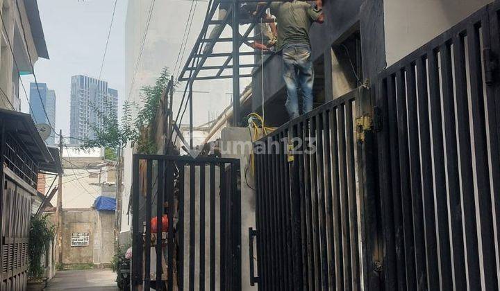 Dijual Rumah Di Pusat Kota  Tanjung Duren Jakarta Barat 2