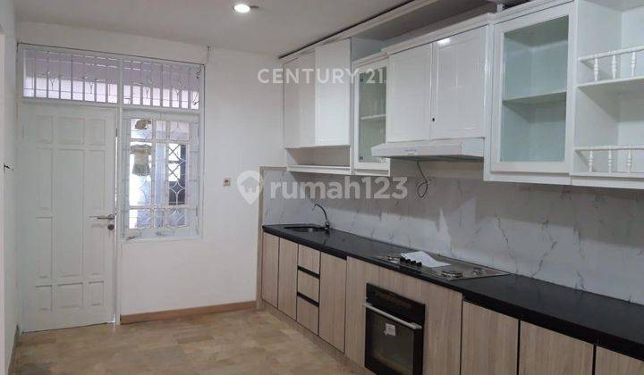 Rumah 2 Lantai Seharga NJOP Area Bintaro Utara Jakarta Selatan  2