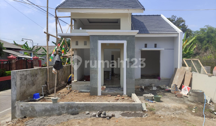 DIJUAL RUMAH MURAH DEKAT SMA TARUNA DI MAGELANG
 2