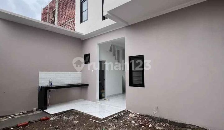 Super Mewah, Rumah Pesan Bangun Di Deket Kota Tepi Jalan 4